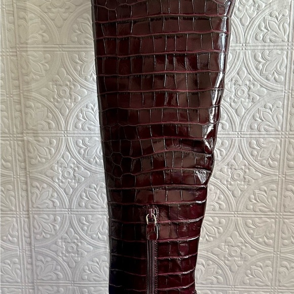 Stuart Weitzman LUCITE 100 WEDGE BOOT AS SEEN ON KIM KARDASHIAN Size 7.5 Plum - Picture 8 of 11